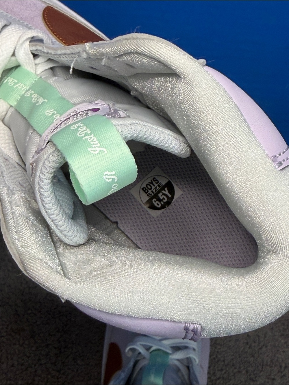 Nike Blazer 77 gs
‘Dance bare grape’
Brand new - Picture 8 of 12
